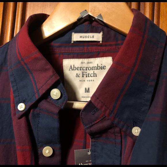 Abercrombie & Fitch men’s button up shirt. New - Picture 9 of 9